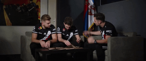 Confused Excuse Me GIF by G2 Esports