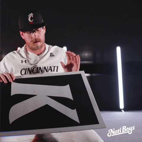 College Baseball GIF by Cincinnati Bearcats