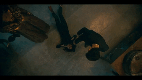 MCMinnow giphyupload lila umbrella academy s2e6 GIF