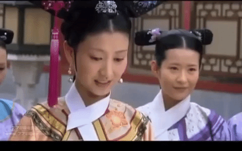 zhen huan zhuan GIF