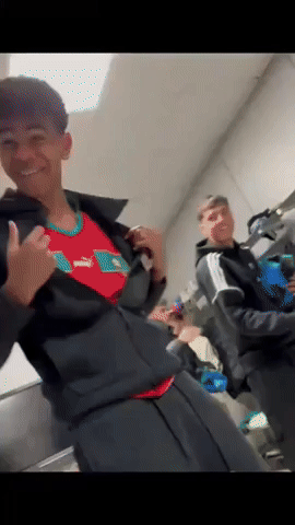 k_nelon giphyupload GIF