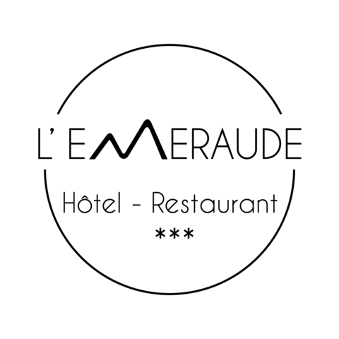 HotelEmeraude paradiski emeraude lesarcs peiseyvallandry Sticker