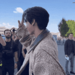 Fashion Win GIF
