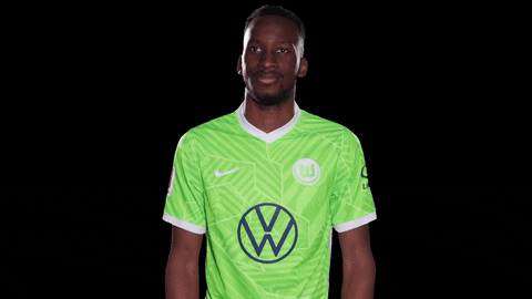 Look Here Reaction GIF by VfL Wolfsburg