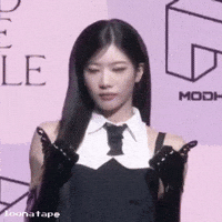 Loona Kim Lip GIF