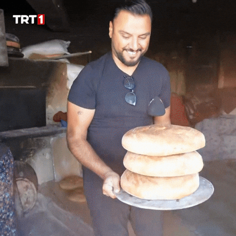 Hungry Kitchen GIF by TRT