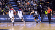 Tirar Liga Endesa GIF by ACB