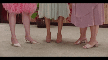 ilmakiage red shoes scratch upgrade GIF
