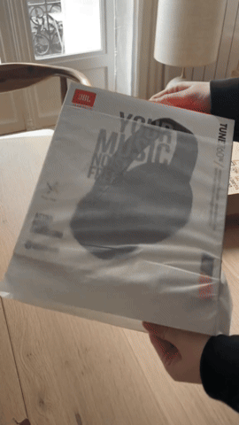 Auriculares JBL en uso