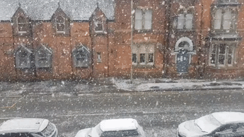 Heavy Snow Falls in Manchester