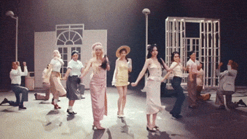 Haute Couture Misamo GIF