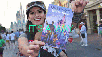 SmartMomsTravel  GIF