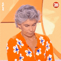 elisabeth quin television GIF by ARTEfr