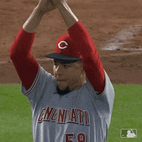 Luis Castillo Clapping GIF by Cincinnati Reds