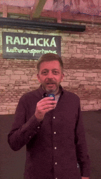 Starostové GIF