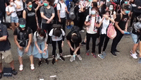 Human Chain Delivers Supplies to Tear Gas and Pepper Spray Victims in Hong Kong