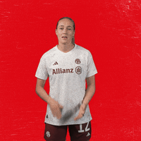 Womens Football GIF by FC Bayern Women