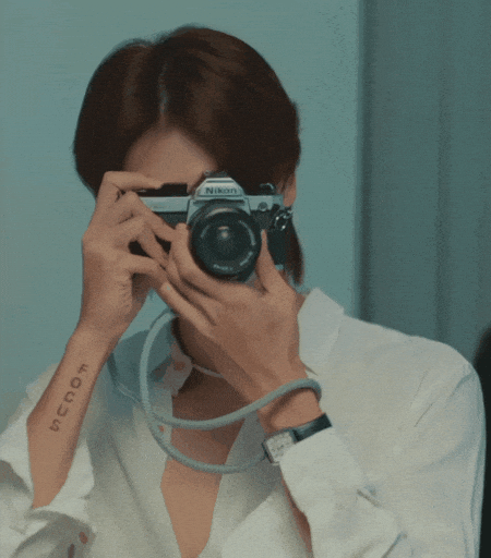 Photographer Peach GIF