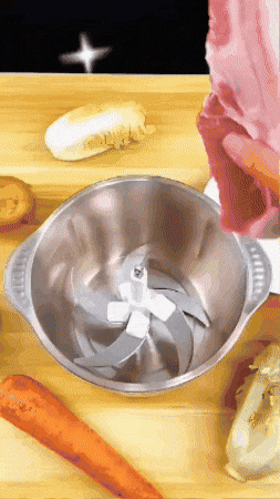 marianaxecheverri giphygifmaker GIF