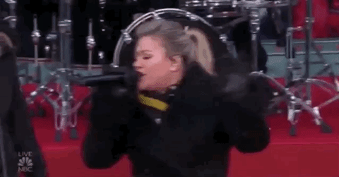 Kelly Clarkson GIF by The 96th Macy’s Thanksgiving Day Parade