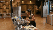 Australia Look Up GIF by MasterChefAU