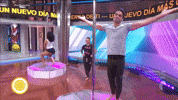 Un Nuevo Dia Applause GIF by Telemundo