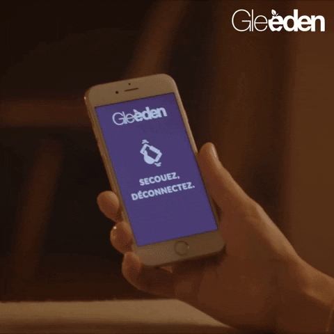 Gleeden giphygifmaker emergency deconnexion gleeden GIF