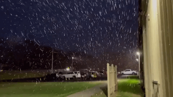 Snow Falls in Southeastern Kentucky as Cold Snap Hits
