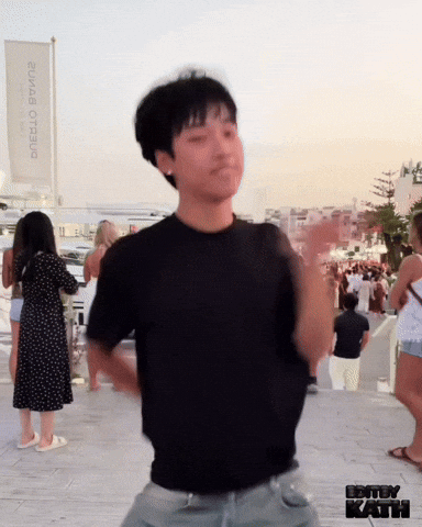 Kick Enzo GIF