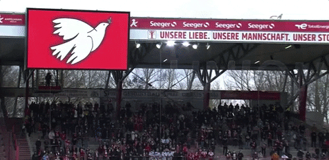 giphygifgrabber union berlin schweigeminute GIF