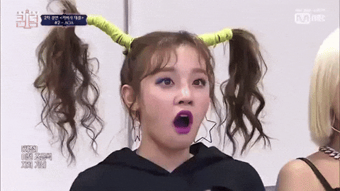 Oh-my-girl-yooa GIFs - Get the best GIF on GIPHY