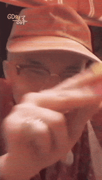 G-Dragon Vip GIF