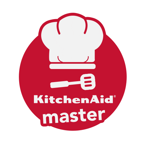 Masterchef Junior Cooking Sticker by Whirlpool Corporation LATAM