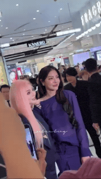Fayehug GIF