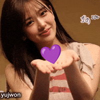 Heart In Hand Ive GIF