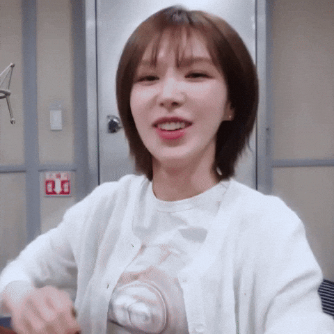 Wendy Wani GIF