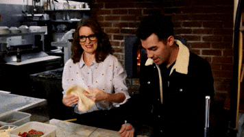 Joe Jonas And Tina Fey Make The Perfect Pizza