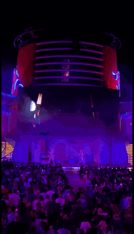 lesleywake giphyupload GIF