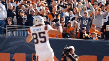 Hunter Henry Football GIF by New England Patriots