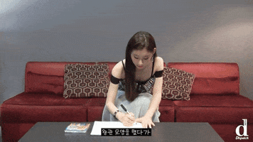 K Pop Love GIF by koreadispatch