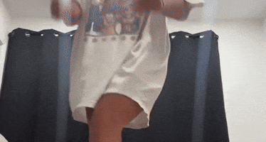 Jessie Reyez GIF