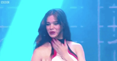 hailee steinfeld swansea GIF by BBC Radio 1’s Biggest Weekend