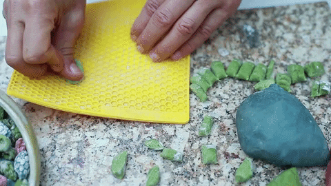 carlaperalva giphygifmaker massa estadao GIF