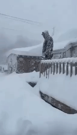 Man Dives Into Snow as Major Storm Hits Western New York