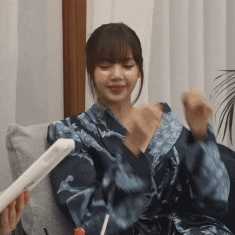 Lisa Capital GIF