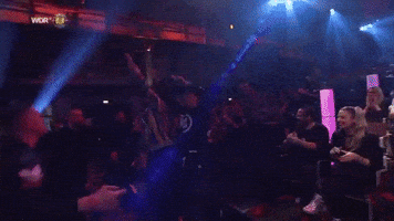 stars award GIF by 1LIVE