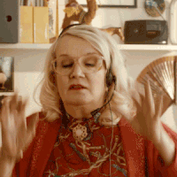 helen reaktio GIF by Helena Aurinkoinen