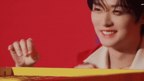 Lee Know GIF