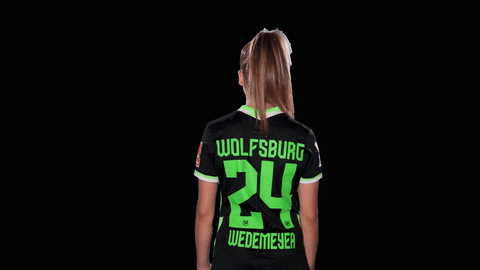Soccer Woman GIF by VfL Wolfsburg