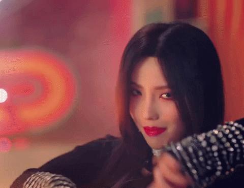 Senorita GIF by (G)I-DLE